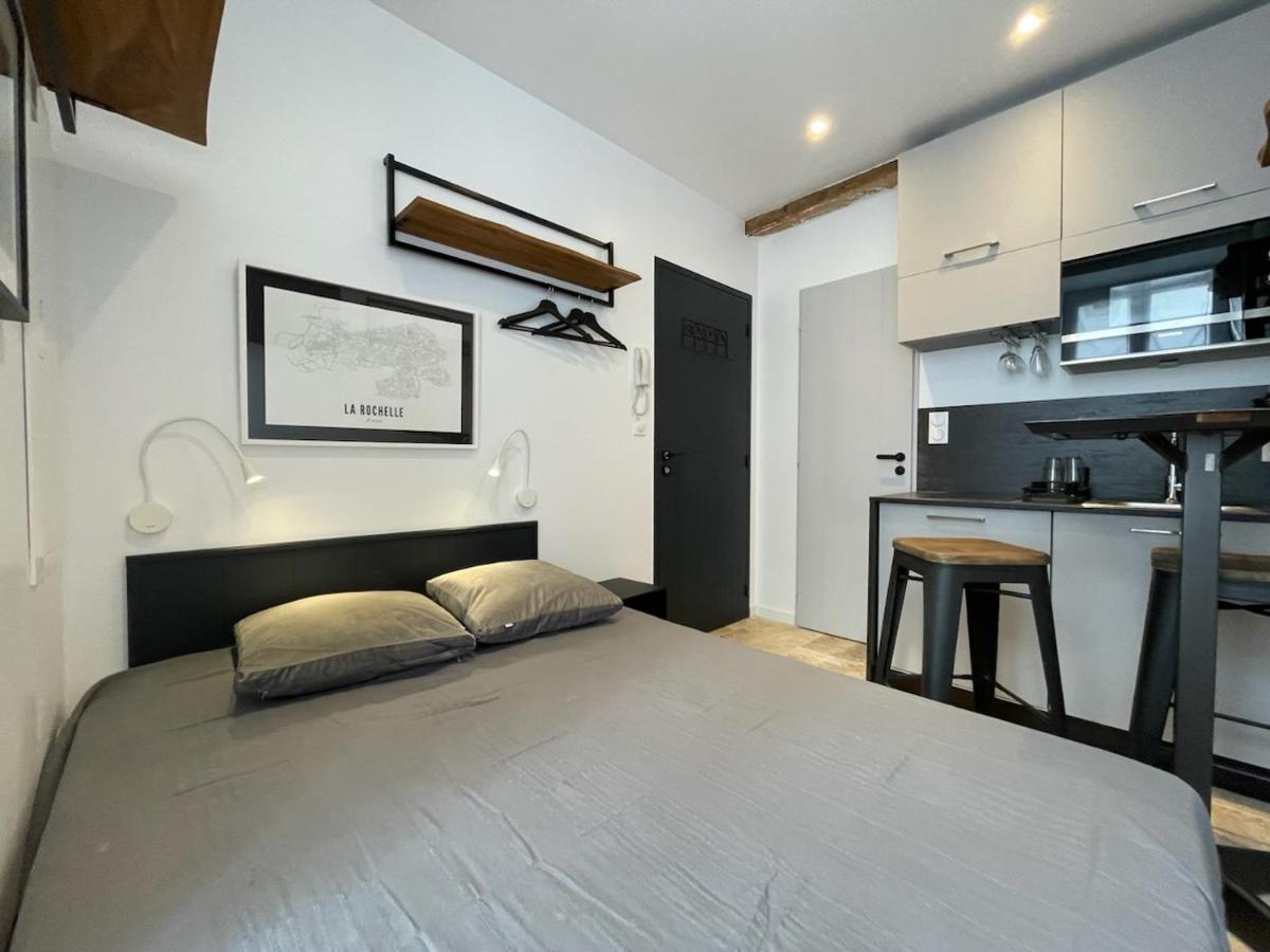 Petite Chambre Amenagee Avec Cuisine St Louis 3 ラ・ロシェル エクステリア 写真